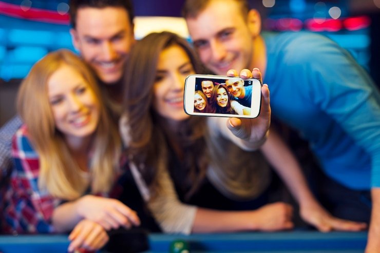 Contoh dokumen yang diterima untuk verifikasi KYC kit4d: KTP jelas, bukti alamat terbaca, dan foto selfie